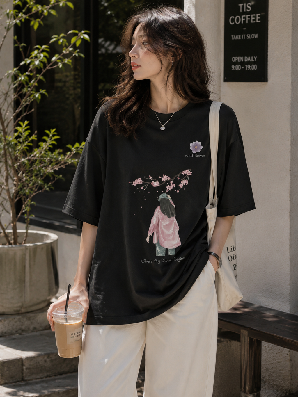 🌸 Wild Flower – Oversized Tee